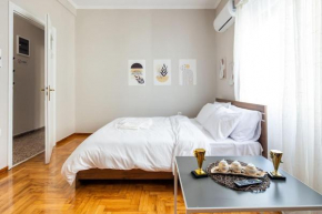 Prestige apartment in the heart of Athens ( 1 )